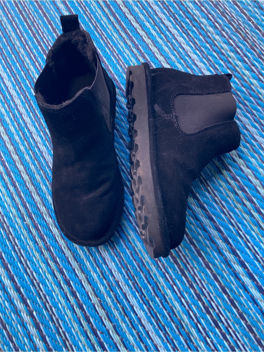 BEARPAWS Black Suede Ankle Boots, Size 6